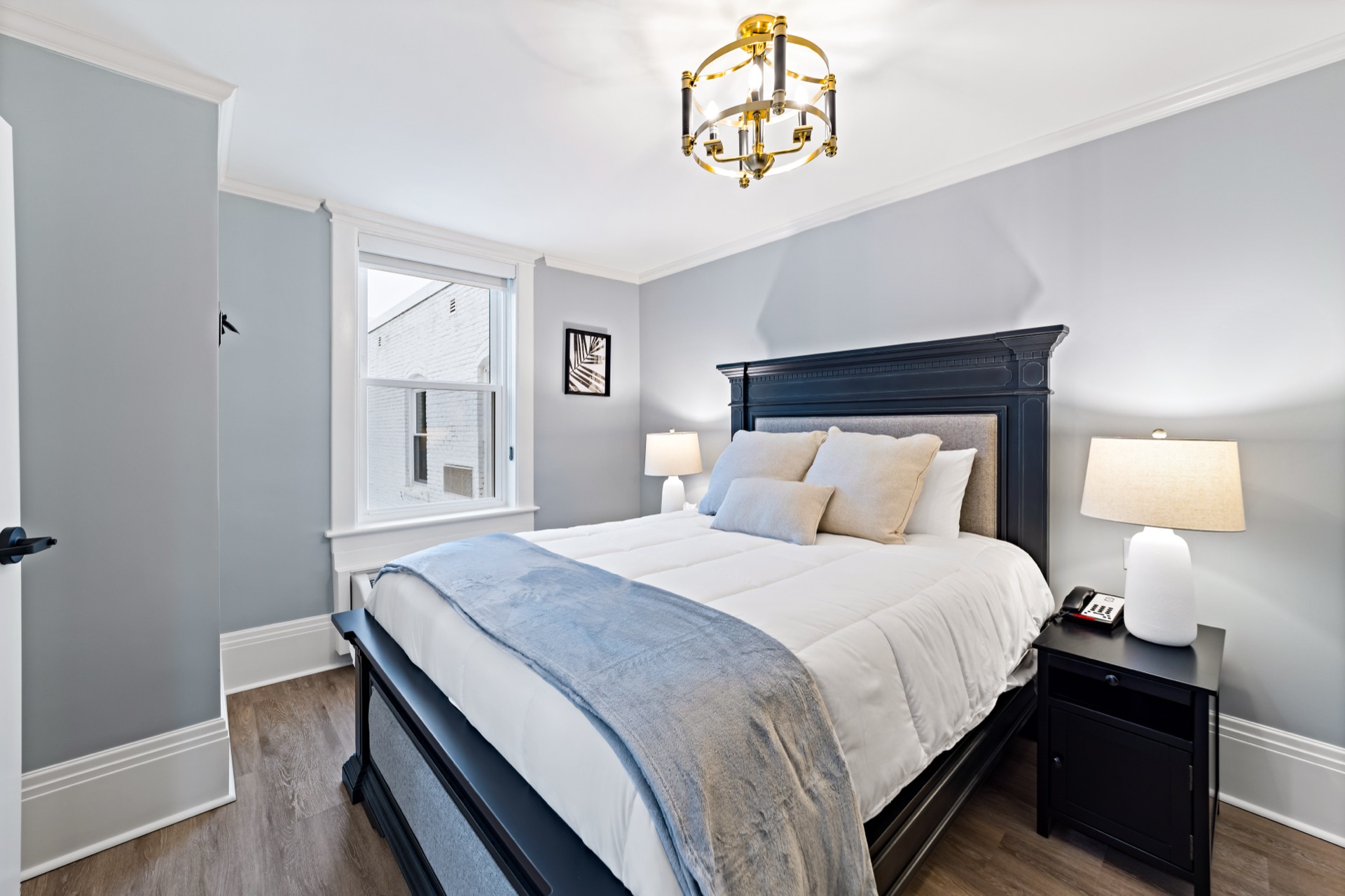 The Dr. Mitchell Room - Image 1